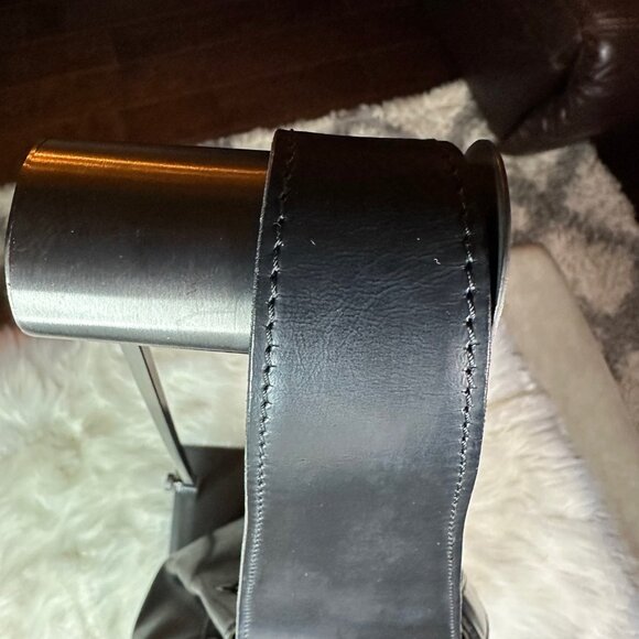 Authentic Louis Vuitton Epi Leather Sac A Dos Sling Backpack - Picture 11 of 16